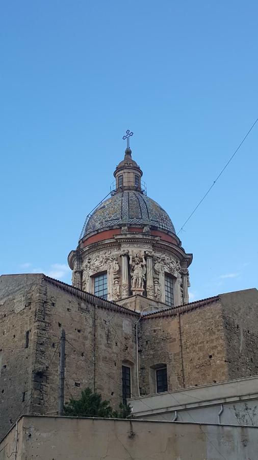 Mediterraneo Palermo Esterno foto